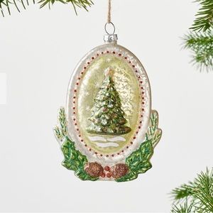 Mercury Glass Figurine Medallion Ornaments - Christmas Tree